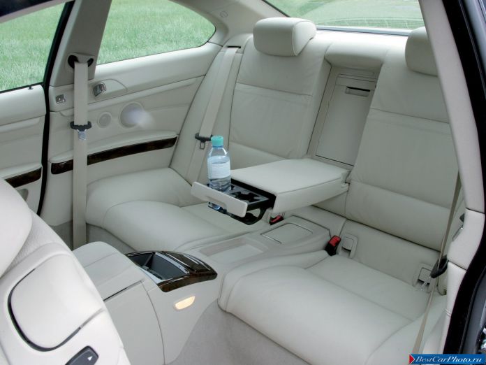 2007 BMW 3-series Coupe - фотография 45 из 45 2007 BMW 3-series Coupe - фотография 45 из 45