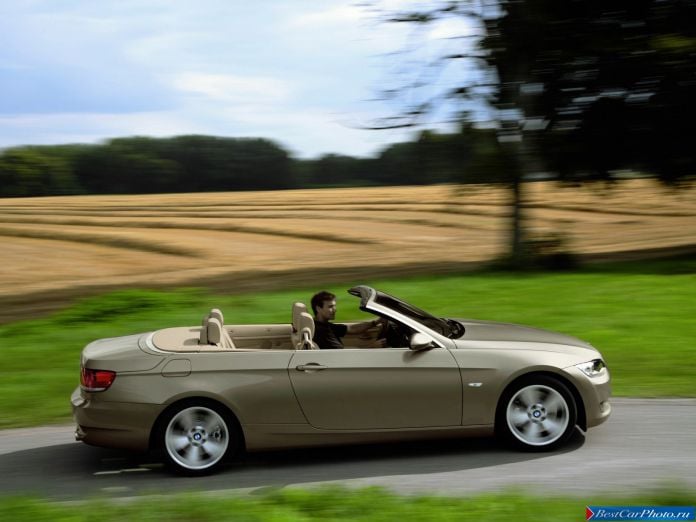 2007 BMW 335i Convertible - фотография 2 из 23