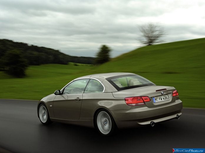 2007 BMW 335i Convertible - фотография 9 из 23