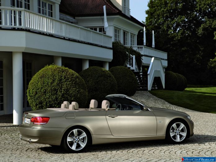 2007 BMW 335i Convertible - фотография 18 из 23