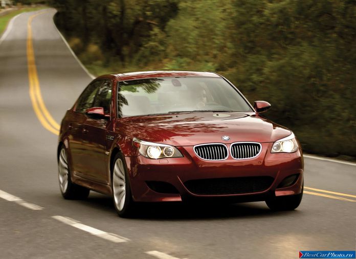 2007 BMW 5-series M Sedan - фотография 22 из 57 2007 BMW 5-series M Sedan - фотография 22 из 57