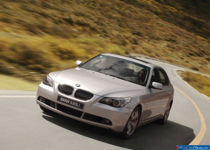 2007 BMW 530Li Sedan - фотография 2 из 8