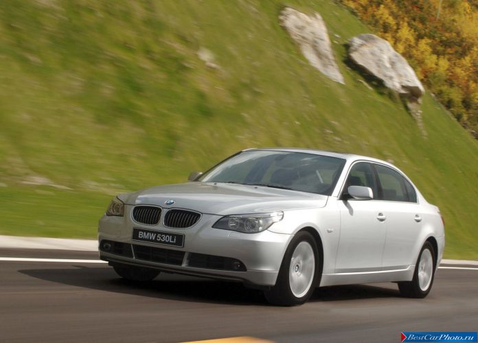 2007 BMW 530Li Sedan - фотография 3 из 8