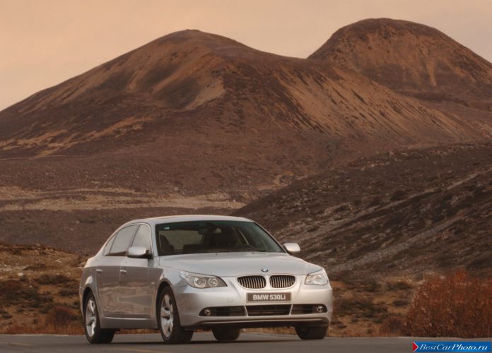 2007 BMW 530Li Sedan - фотография 4 из 8