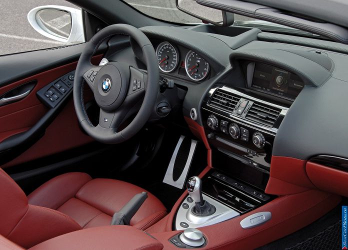 2007 BMW 6-series M Convertible - фотография 67 из 86 2007 BMW 6-series M Convertible - фотография 67 из 86