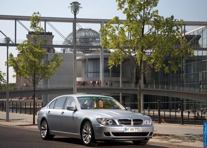 2007 BMW 7-series Hydrogen - фотография 5 из 31
