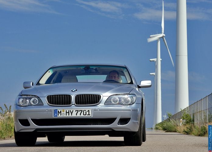 2007 BMW 7-series Hydrogen - фотография 8 из 31