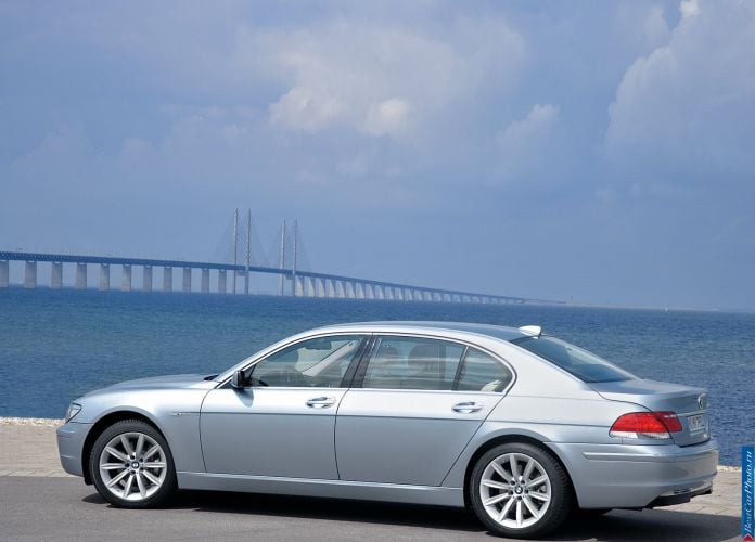 2007 BMW 7-series Hydrogen - фотография 15 из 31