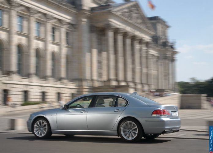2007 BMW 7-series Hydrogen - фотография 18 из 31