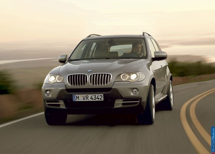 2007 BMW X5 4.8i - фотография 1 из 34