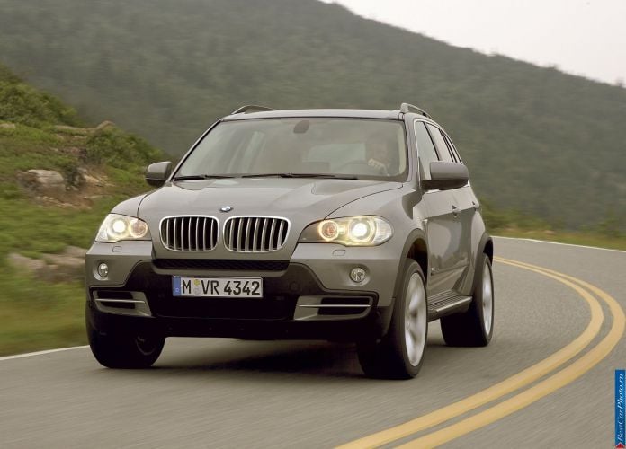 2007 BMW X5 4.8i - фотография 5 из 34