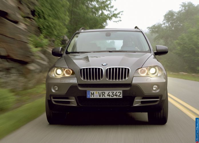 2007 BMW X5 4.8i - фотография 10 из 34
