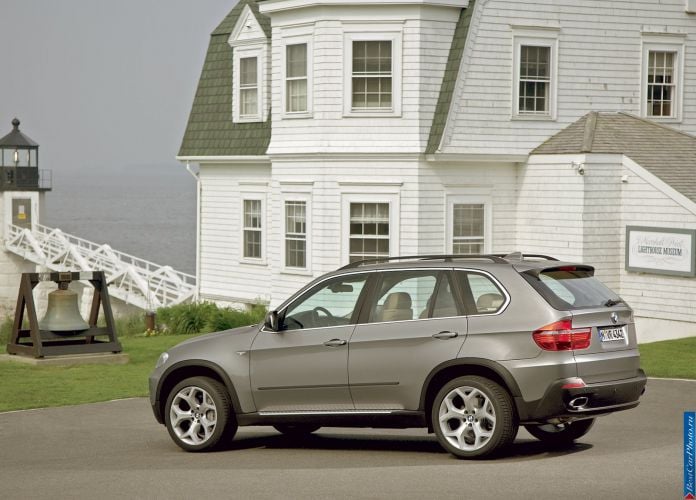 2007 BMW X5 4.8i - фотография 11 из 34 2007 BMW X5 4.8i - фотография 11 из 34