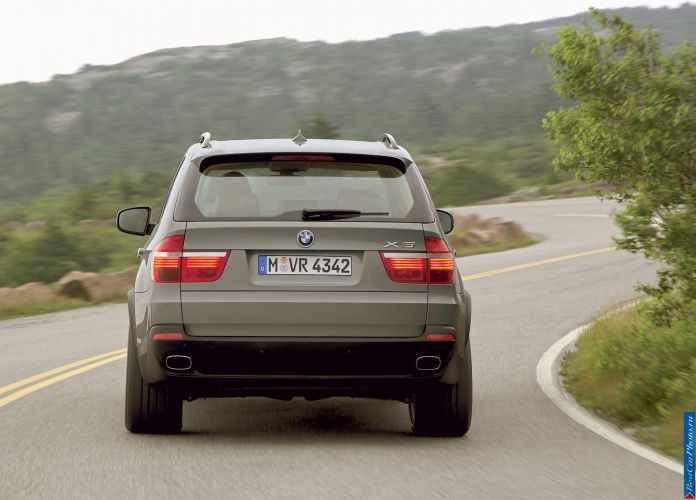 2007 BMW X5 4.8i - фотография 17 из 34 2007 BMW X5 4.8i - фотография 17 из 34