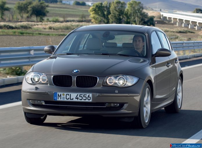 2008 BMW 1-series - фотография 1 из 28