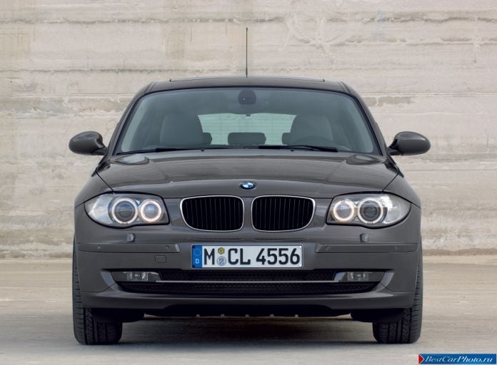 2008 BMW 1-series - фотография 10 из 28