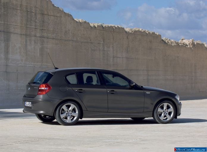 2008 BMW 1-series - фотография 12 из 28
