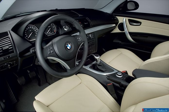 2008 BMW 1-series - фотография 18 из 28