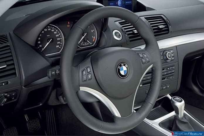 2008 BMW 1-series - фотография 20 из 28