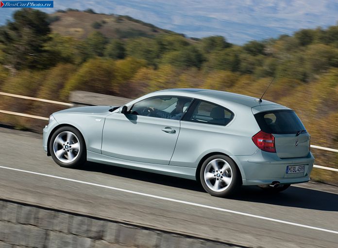2008 BMW 1-series 3-door - фотография 16 из 42