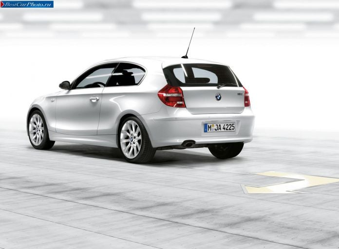 2008 BMW 1-series 3-door - фотография 21 из 42 2008 BMW 1-series 3-door - фотография 21 из 42
