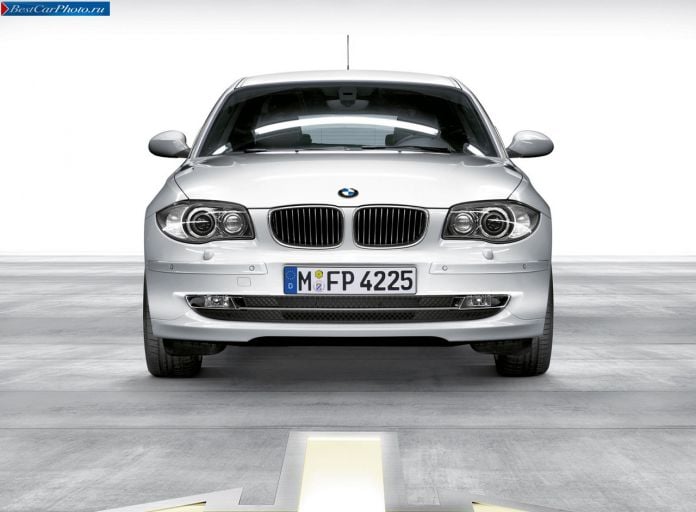 2008 BMW 1-series 3-door - фотография 25 из 42 2008 BMW 1-series 3-door - фотография 25 из 42