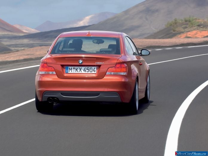 2008 BMW 1-series Coupe - фотография 15 из 87 2008 BMW 1-series Coupe - фотография 15 из 87