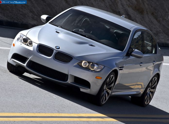 2008 BMW M3 Sedan US-version - фотография 20 из 28 2008 BMW M3 Sedan US-version - фотография 20 из 28