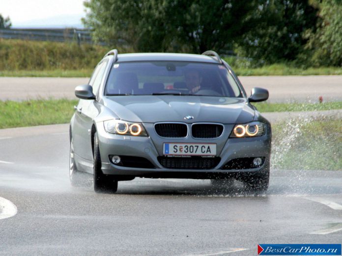 2008 BMW 3-series Touring - фотография 35 из 56 2008 BMW 3-series Touring - фотография 35 из 56