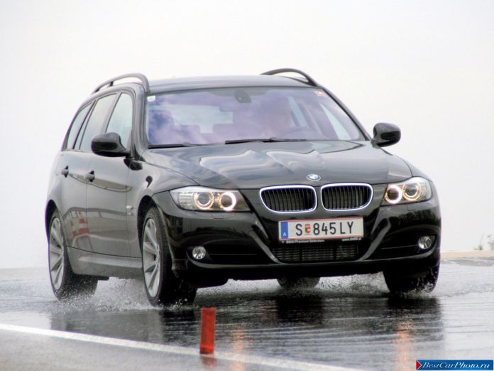 2008 BMW 3-series Touring - фотография 37 из 56