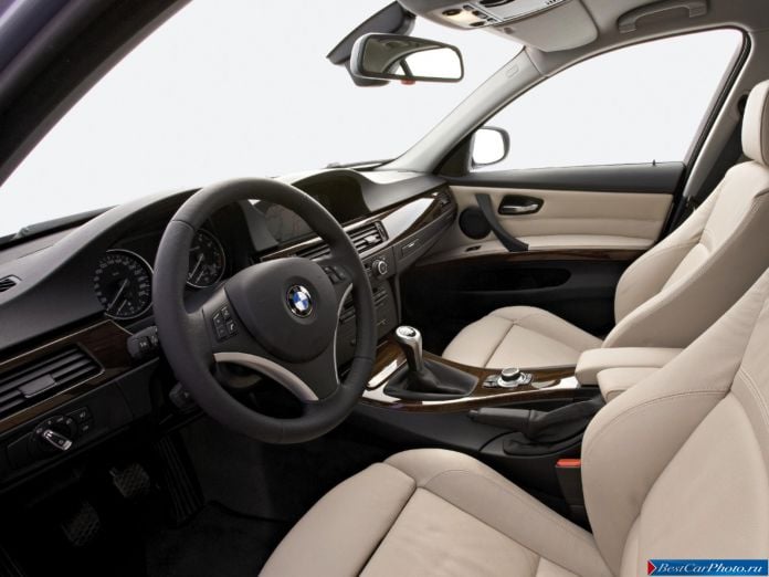 2008 BMW 3-series Touring - фотография 53 из 56