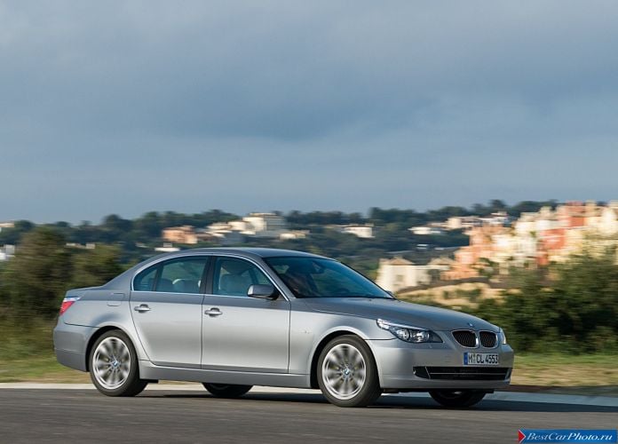 2008 BMW 5-series Sedan - фотография 4 из 30