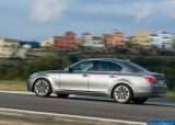 bmw_2008_5-series_sedan_015.jpg