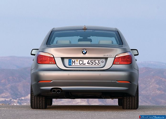2008 BMW 5-series Sedan - фотография 22 из 30