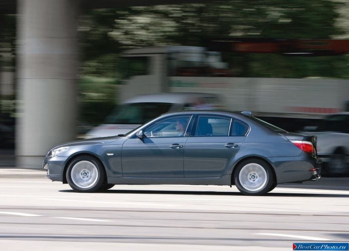 2008 BMW 5-series Sedan Security - фотография 9 из 20