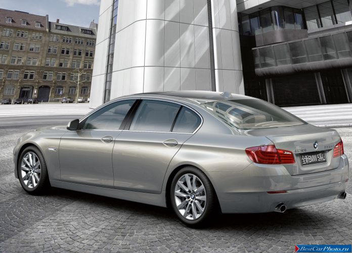2008 BMW 5-series Sedan Long Wheelbase - фотография 17 из 77