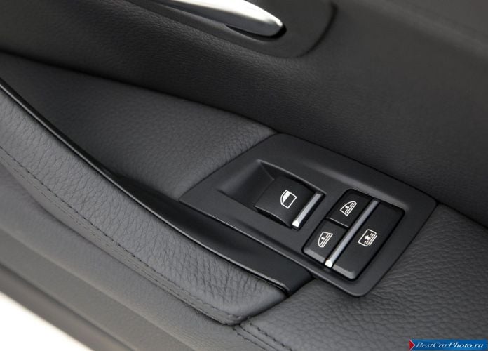 2008 BMW 5-series Sedan Long Wheelbase - фотография 55 из 77
