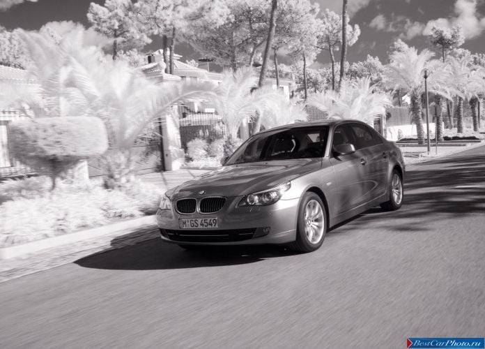 2008 BMW 530i Sedan - фотография 19 из 72 2008 BMW 530i Sedan - фотография 19 из 72