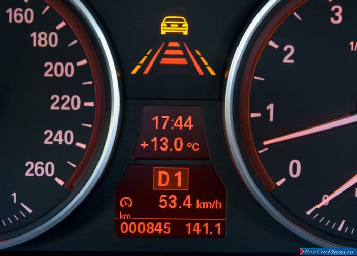 2008 BMW 530i Sedan - фотография 49 из 72