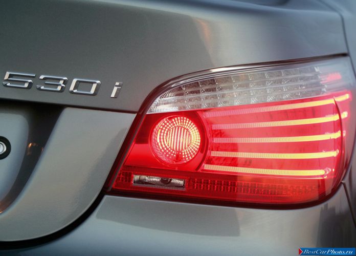 2008 BMW 530i Sedan - фотография 53 из 72 2008 BMW 530i Sedan - фотография 53 из 72