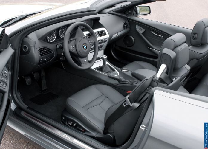 2008 BMW 650i Convertible - фотография 25 из 29 2008 BMW 650i Convertible - фотография 25 из 29