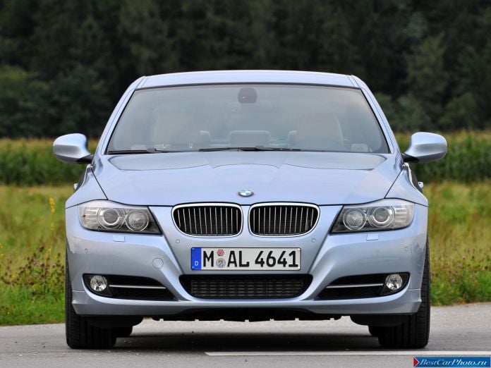 2009 BMW 3-series Sedan - фотография 14 из 33 2009 BMW 3-series Sedan - фотография 14 из 33