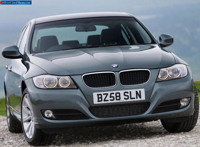 2009 BMW 3-series Sedan UK-version - фотография 7 из 12