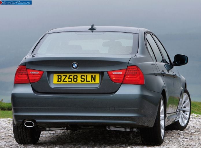 2009 BMW 3-series Sedan UK-version - фотография 11 из 12 2009 BMW 3-series Sedan UK-version - фотография 11 из 12