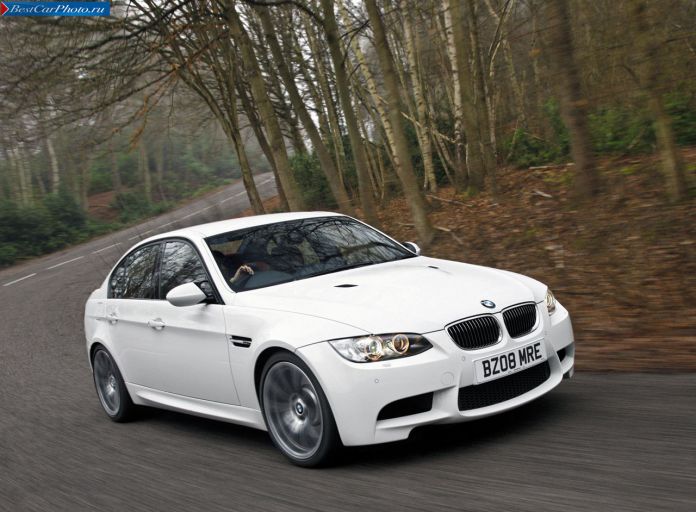 2009 BMW M3 Sedan UK-version - фотография 4 из 14 2009 BMW M3 Sedan UK-version - фотография 4 из 14