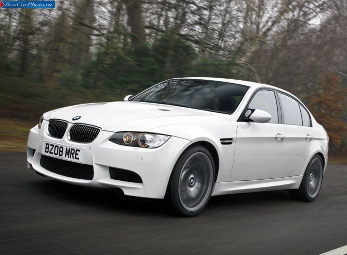 2009 BMW M3 Sedan UK-version - фотография 6 из 14