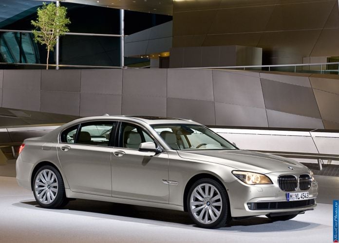 2009 BMW 7-series - фотография 9 из 51 2009 BMW 7-series - фотография 9 из 51