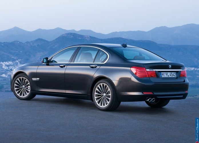 2009 BMW 7-series - фотография 19 из 51 2009 BMW 7-series - фотография 19 из 51