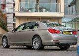 bmw_2009_7-series_uk_version_008.jpg