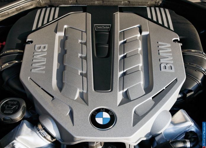 2009 BMW 7-series UK Version - фотография 15 из 15